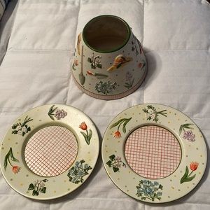 Candle shade with 2 plates